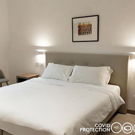 Via Poma Apartments&Rooms Верона Экстерьер фото