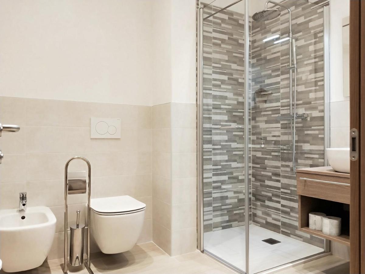 Via Poma Apartments&Rooms Верона Экстерьер фото