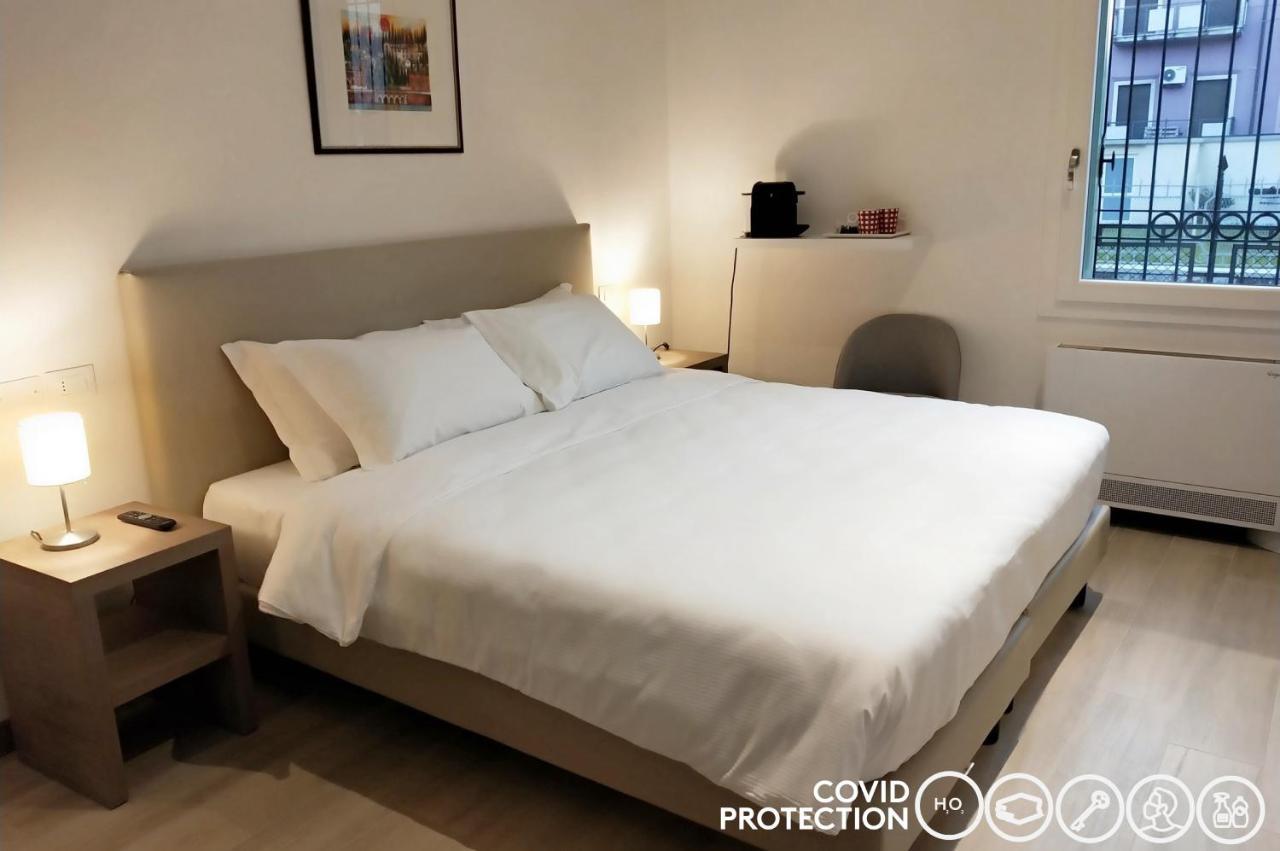 Via Poma Apartments&Rooms Верона Экстерьер фото